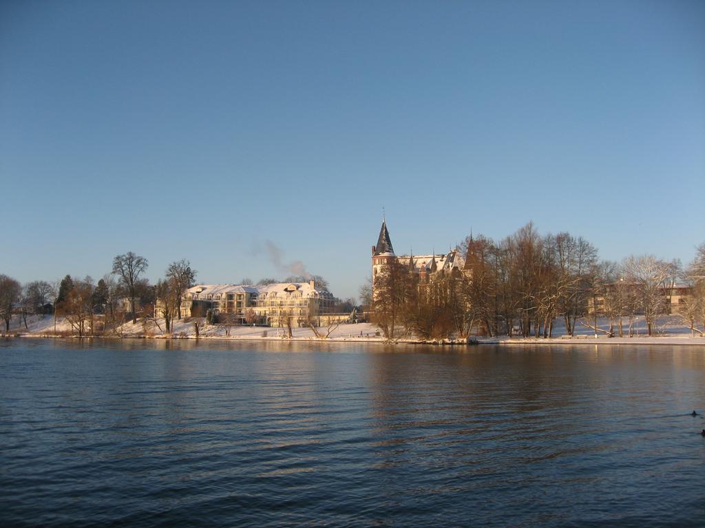 Seehotel Schloss 克林克 外观 照片