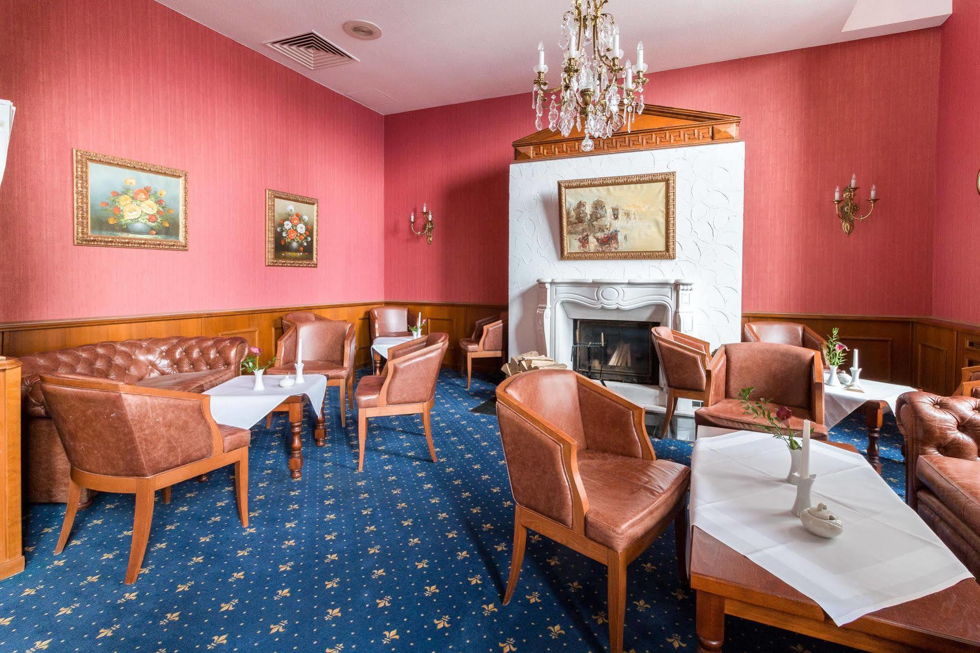 Seehotel Schloss 克林克 外观 照片