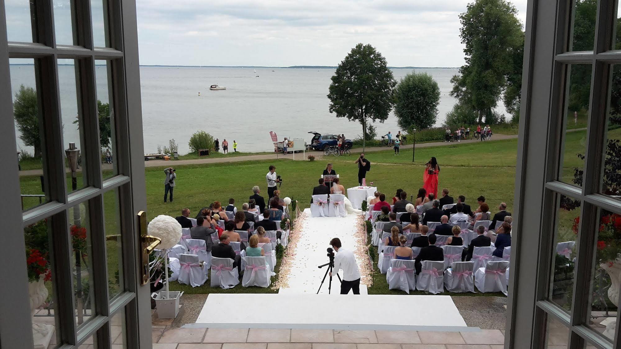 Seehotel Schloss 克林克 外观 照片
